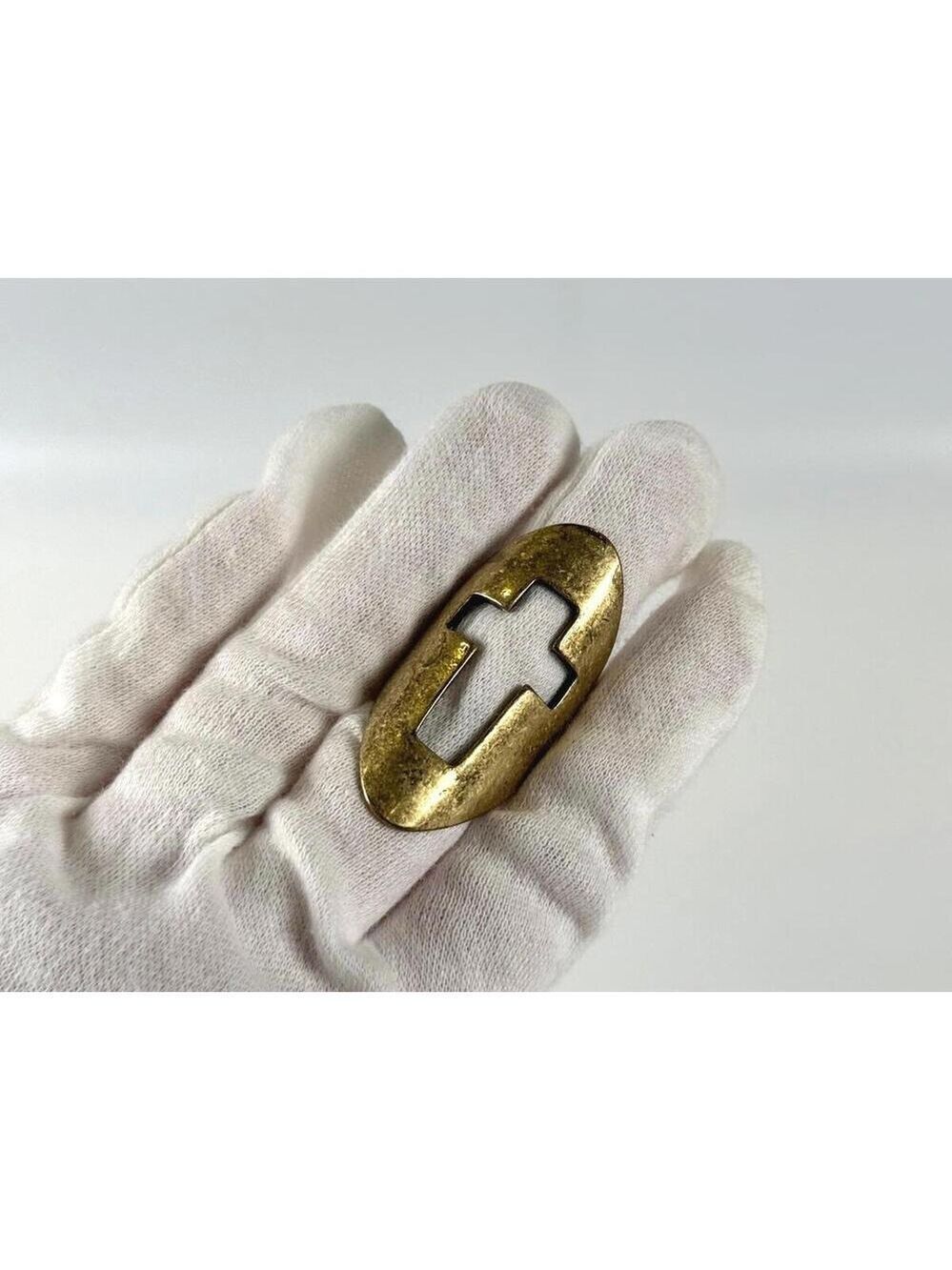 Vintage Brutalist Brass Shield Ring Cutout Cross Modernist Studio Artisan Size 6